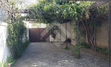 Local Comercial en Venta en Avenida Padre Hurtado /Av. Las Condes