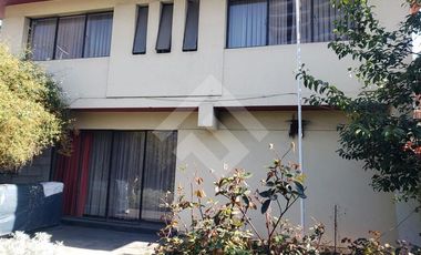 Local Comercial en Venta en Avenida Padre Hurtado /Av. Las Condes