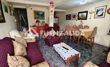 Local Comercial en Venta en Av Gracia 1137