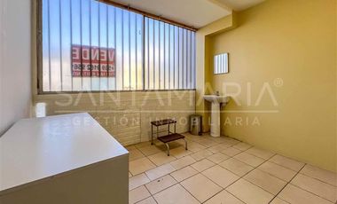 Oficina en Venta en Cochrane, Concepción