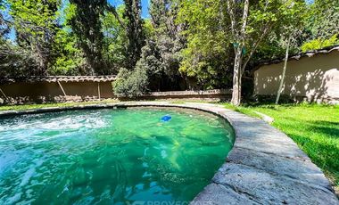 Casa en Venta en Pirque, Sector El Cruceral