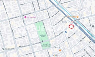 Estacionamiento en Arriendo en Metro Colón/ Edificio Studio Office