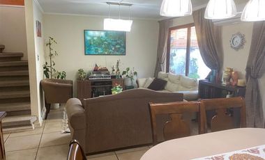 Casa en Venta en Villa Los Portones de Machalí