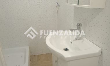 Casa en Venta en José Besa / Vicuña Rozas