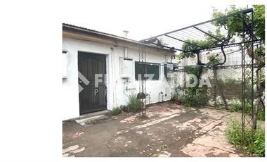 Casa en Venta en José Besa / Vicuña Rozas