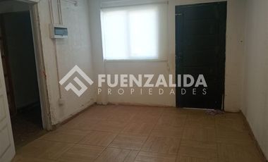 Casa en Venta en José Besa / Vicuña Rozas