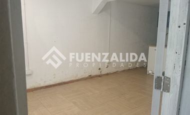 Casa en Venta en José Besa / Vicuña Rozas