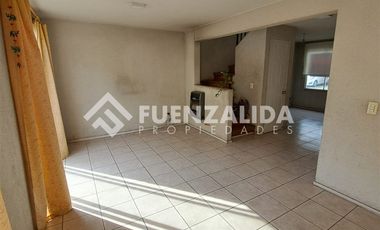 Casa en Venta en Av Las Torres / Av Lo Cruzat