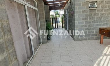 Casa en Venta en Av Las Torres / Av Lo Cruzat