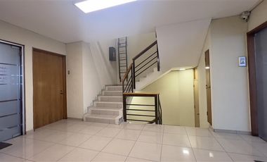 Oficina en Arriendo en Metro Tobalaba