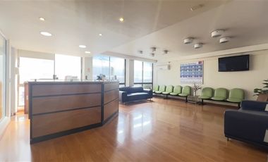 Oficina en Arriendo en Metro Tobalaba