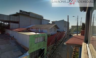 Casa en Venta en Casa compuesta de 3 lofts independientes en Cerro Bellavista