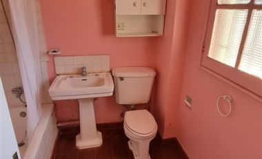 Casa en Arriendo en Casa en venta y arriendo en sector Los Sauces