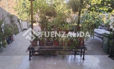 Casa en Venta en Pasaje cinco / Emilio campodonico