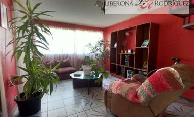 Casa en Venta en Casa esquina en Cerro O´Higgins