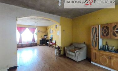 Casa en Venta en Casa esquina en Cerro O´Higgins