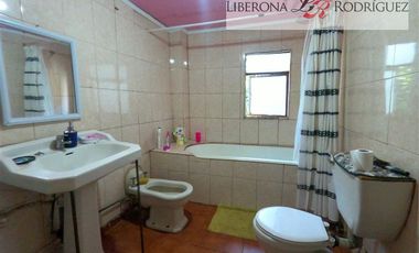 Casa en Venta en Casa esquina en Cerro O´Higgins