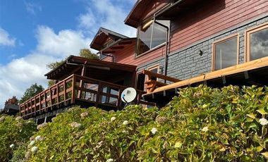 Casa en Venta en Lago Riñihue