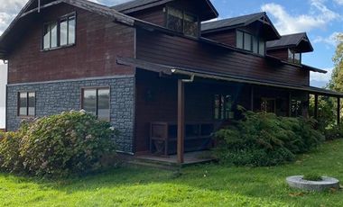 Casa en Venta en Lago Riñihue