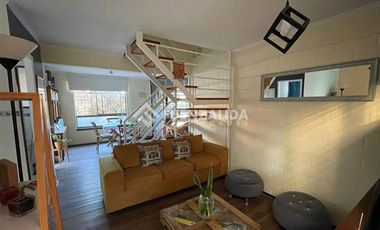 Casa en Venta en riol de la guarda arias 633
