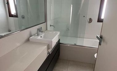 Venta Departamento 4 Ambientes con Cochera-Nuevo Quilmes Plaza