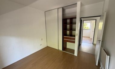 Departamento - Olivos-Vias/Rio