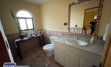 Casa en Venta en Orilla de Camino a Colín, cerca de talca, parcela de 5000 m2 con gran casa habitación