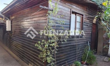 Casa en Venta en Villa Santa Carolina
