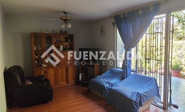 Casa en Venta en Villa Santa Carolina