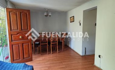 Casa en Venta en Villa Santa Carolina