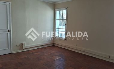 Casa en Venta en Entre Los Leones y Suecia