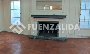 Casa en Venta en Entre Los Leones y Suecia