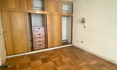 Departamento en Venta en YUNGAY 695