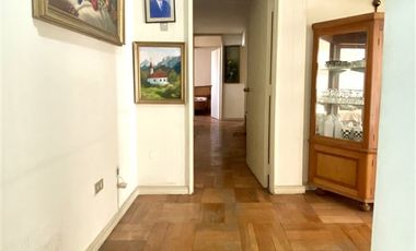 Departamento en Venta en YUNGAY 695