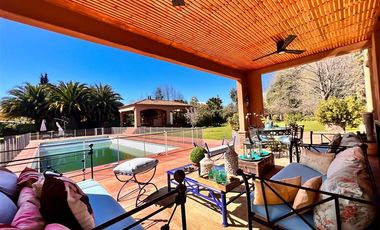 Casa en Venta en Club de Golf Los Lirios - Requinoa