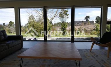 Casa en Venta en Lomas de coihuin