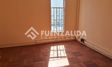 Casa en Arriendo en Entre Los Leones y Suecia