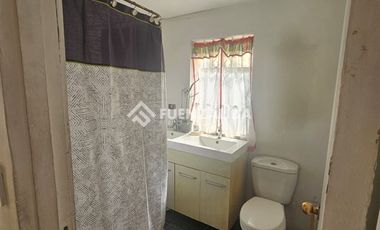 Casa en Venta en Avenida Los Carrera, Feria Libre lo Valencia