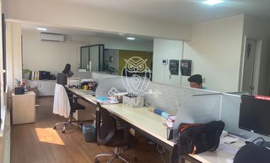 Oficina en Venta en Av. El. Bosque