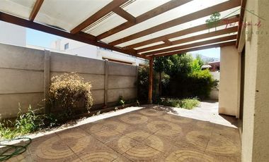 Casa en Arriendo en Santa Marta- El Guanaco Nte.- Camino del Roble