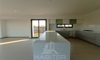 Casa en Venta en Reserva Huilquilemu