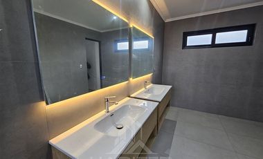 Casa en Venta en Reserva Huilquilemu