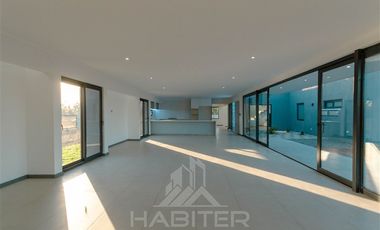 Casa en Venta en Reserva Huilquilemu