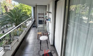 Departamento en Venta en Av. Simón Bolívar / Chile - España