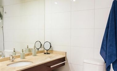 Departamento en Venta en Av. Simón Bolívar / Chile - España