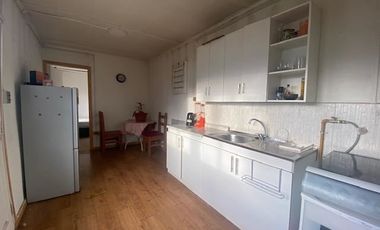 Casa en Venta en entre Av. España y Av. Carlos Ibañez