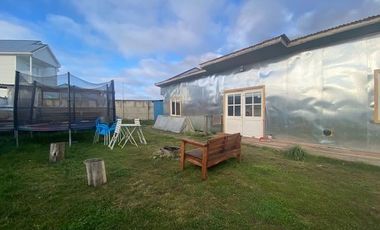 Casa en Venta en entre Av. España y Av. Carlos Ibañez