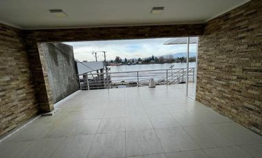 Casa en Arriendo en Costanera de Valdivia