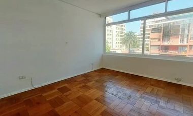 Departamento en Venta en Av. Providencia / Holanda