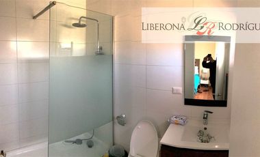 Casa en Venta en Casa, de 3 pisos, en Playa Ancha